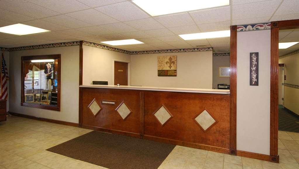 Beaver Dam Inn Interior photo